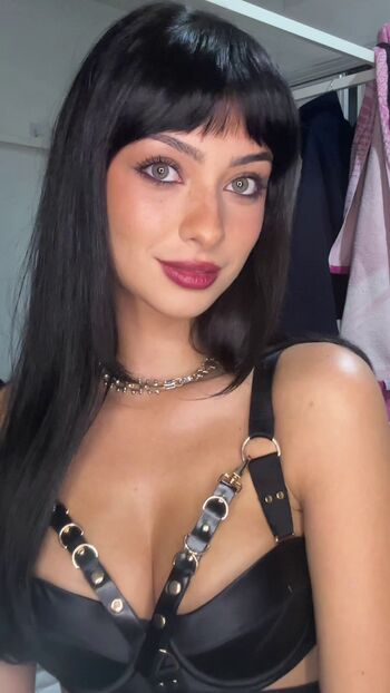 Mishka chantal silva leaked private photo uncensored HD quality