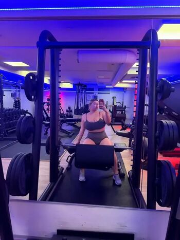 Missparaskeva leaked private photo uncensored HD quality