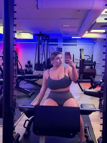 Missparaskeva leaked private photo uncensored HD quality