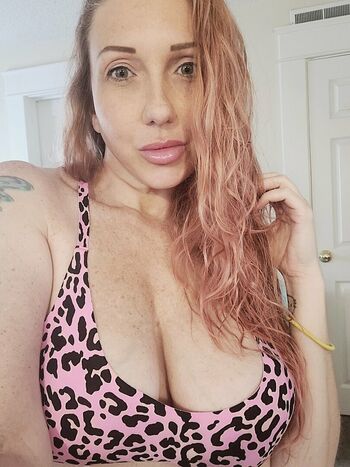 Missroyalkc leaked private photo uncensored HD quality