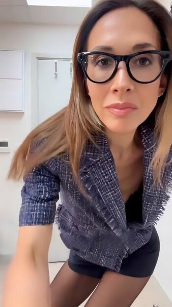 Myleene klass page leaked private photo uncensored HD quality