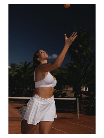 Naila van kommer page leaked private photo uncensored HD quality