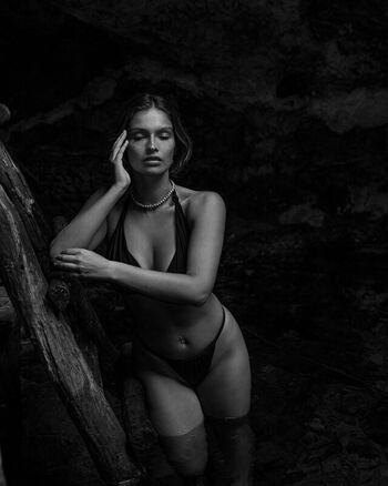 Naila van kommer page leaked private photo uncensored HD quality
