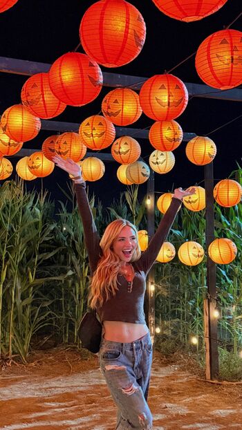 Natalie alyn lind  page leaked private photo uncensored HD quality
