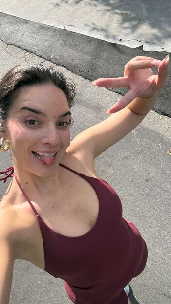 Natalie mariduena page leaked private photo uncensored HD quality