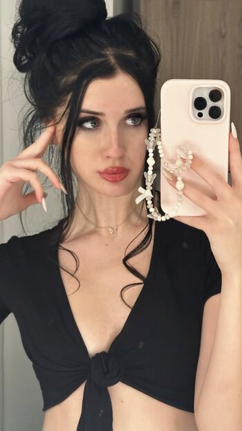 Nataliebarness leaked private photo uncensored HD quality