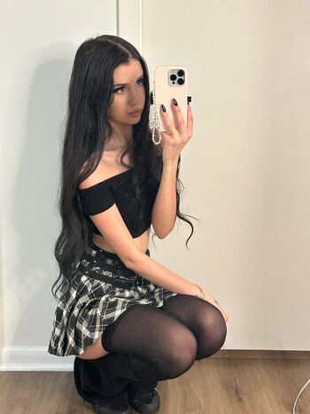 Nataliebarness leaked private photo uncensored HD quality