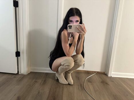 Nataliebarness leaked private photo uncensored HD quality