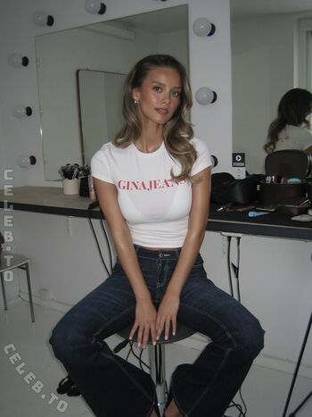 Nicola cavanis page leaked private photo uncensored HD quality