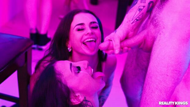 Nikki nicole page leaked private photo uncensored HD quality