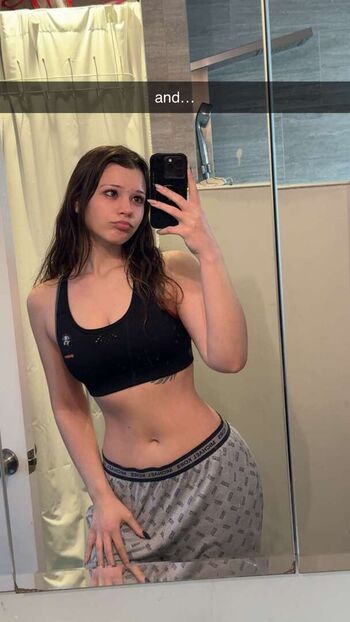 Nikki woods  page leaked private photo uncensored HD quality