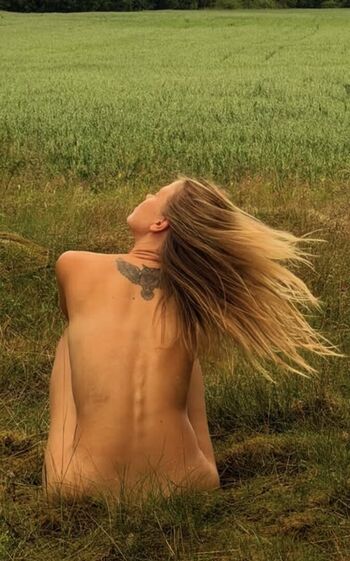 Nina laitiala leaked private photo uncensored HD quality