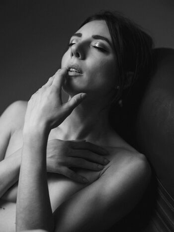 Ninamissfit model leaked private photo uncensored HD quality