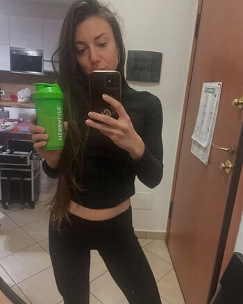Ninamissfit model page leaked private photo uncensored HD quality