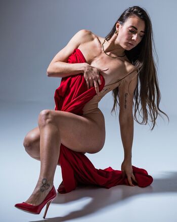 Ninamissfit model leaked private photo uncensored HD quality