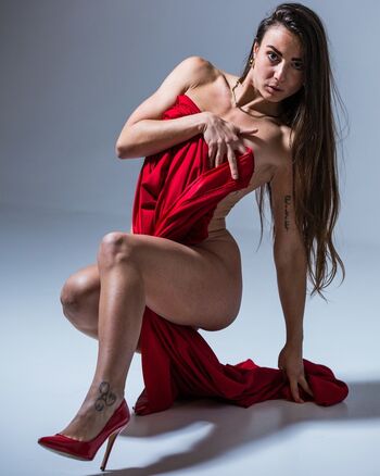 Ninamissfit model leaked private photo uncensored HD quality