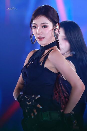Ningning aespa page leaked private photo uncensored HD quality