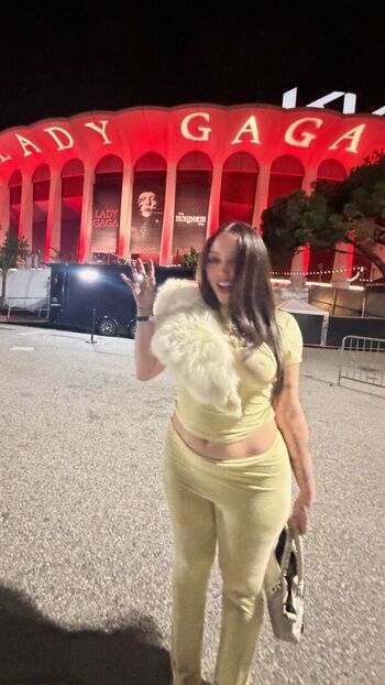 Noah cyrus page leaked private photo uncensored HD quality