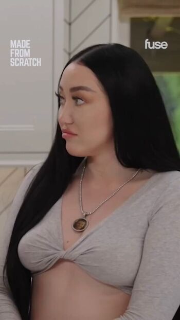 Noah cyrus page leaked private photo uncensored HD quality