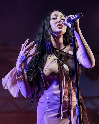 Noah cyrus page leaked private photo uncensored HD quality