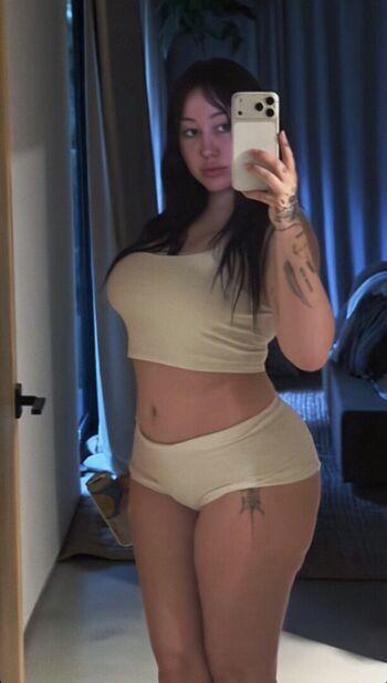 Noah cyrus leaked private photo uncensored HD quality