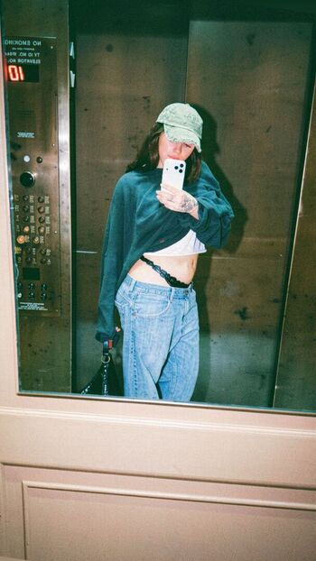 Noah cyrus leaked private photo uncensored HD quality