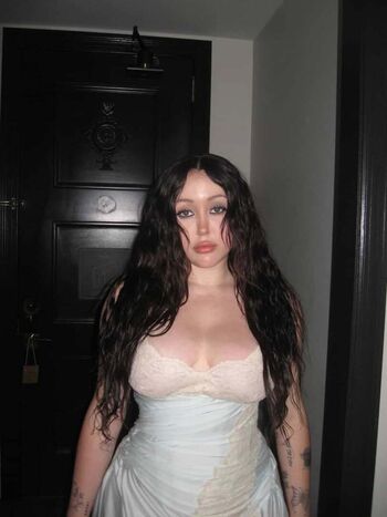 Noah cyrus leaked private photo uncensored HD quality