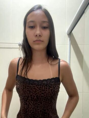 Novinhas peitudas  page leaked private photo uncensored HD quality