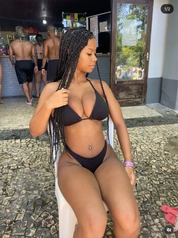 Novinhas peitudas leaked private photo uncensored HD quality