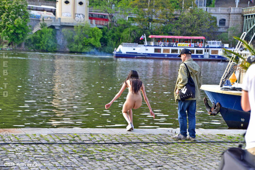 Nude in public page leaked private photo uncensored HD quality