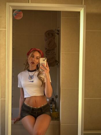 Olivia ashley leaked private photo uncensored HD quality