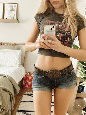 Olivia ashley leaked private photo uncensored HD quality