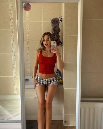 Olivia ashley leaked private photo uncensored HD quality
