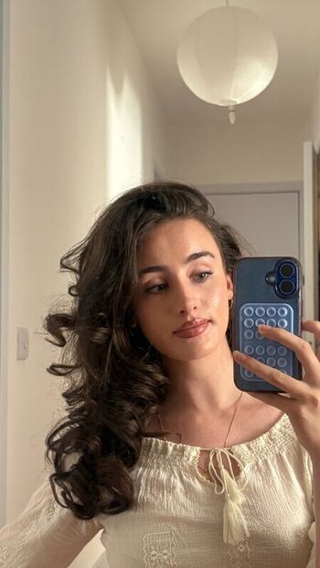 Olivia petty leaked private photo uncensored HD quality