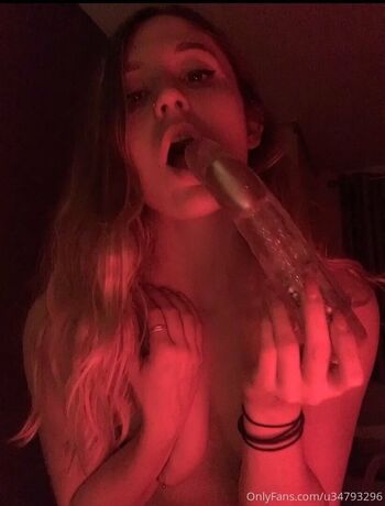 Onlybellsie leaked private photo uncensored HD quality