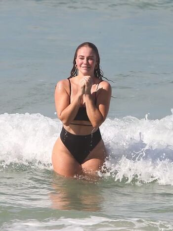 Paolla oliveira page leaked private photo uncensored HD quality
