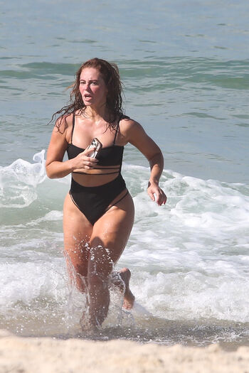 Paolla oliveira page leaked private photo uncensored HD quality