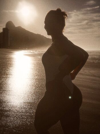 Paolla oliveira page leaked private photo uncensored HD quality
