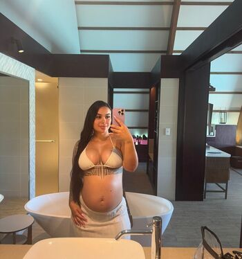 Paremiria leaked private photo uncensored HD quality