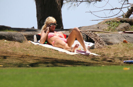 Paris hilton leaked private photo uncensored HD quality