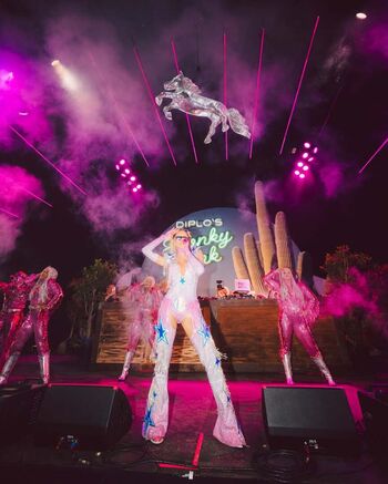 Paris hilton leaked private photo uncensored HD quality