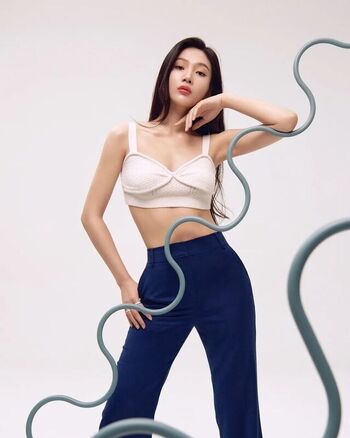 Park soo young page leaked private photo uncensored HD quality