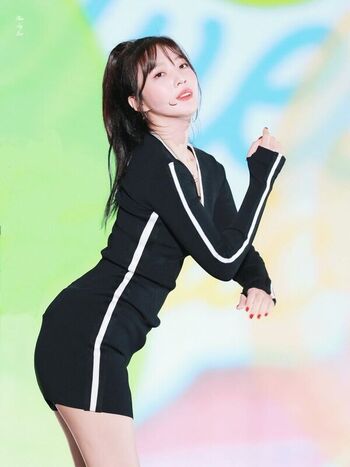 Park soo young page leaked private photo uncensored HD quality