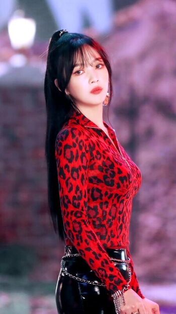 Park soo young page leaked private photo uncensored HD quality