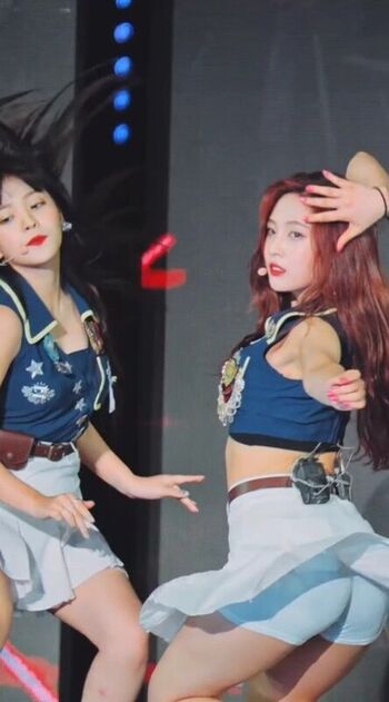 Park soo young page leaked private photo uncensored HD quality