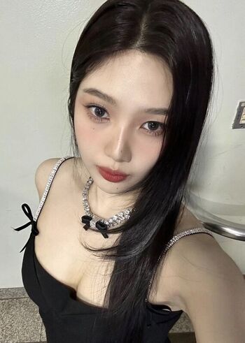 Park soo young leaked private photo uncensored HD quality