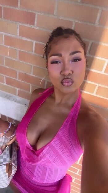 Parker mckenna posey page leaked private photo uncensored HD quality