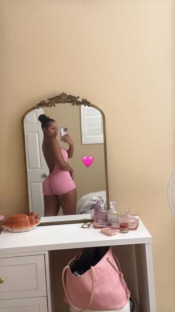 Parker mckenna posey page leaked private photo uncensored HD quality