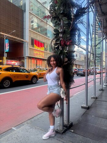 Parker mckenna posey leaked private photo uncensored HD quality