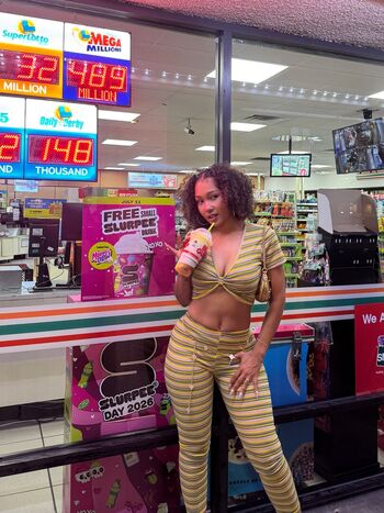 Parker mckenna posey leaked private photo uncensored HD quality